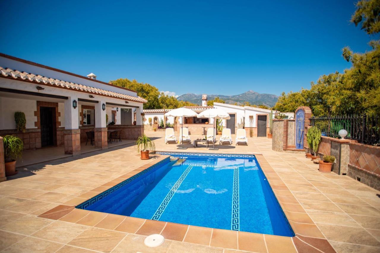 Casa Rural En Nerja Villa Ruisol By Centrall Alquileres Turisticos 外观 照片