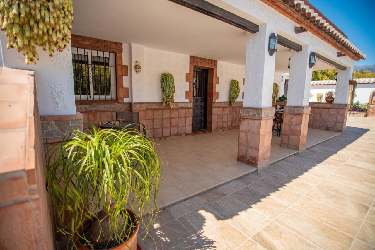 Casa Rural En Nerja Villa Ruisol By Centrall Alquileres Turisticos 外观 照片